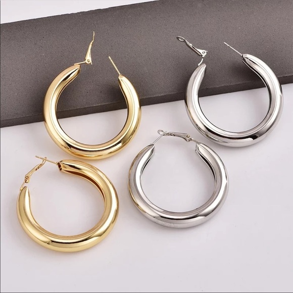 NEW Silver Plated Chunky Tube Hoop Earrings - Picture 3 of 7